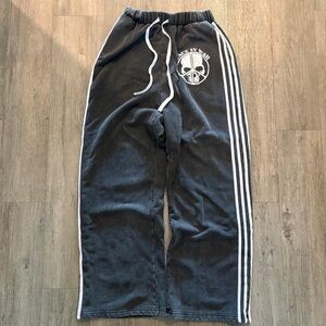 Black Peace In War sweats size medium